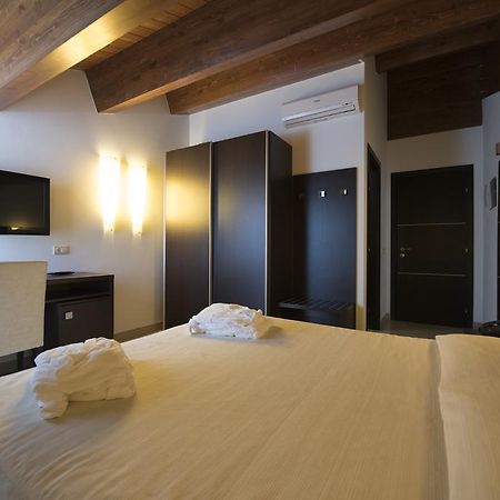 Hotel Iride & Spa Cesenatico Exterior photo