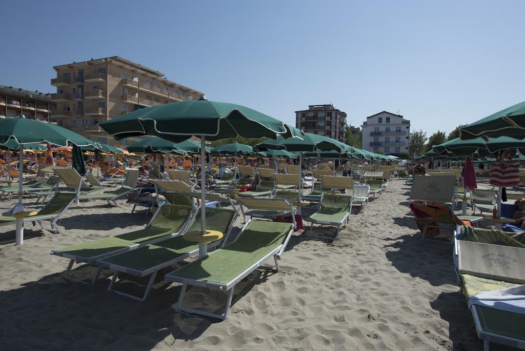 Hotel Iride & Spa Cesenatico Exterior photo