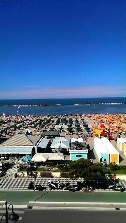 Hotel Iride & Spa Cesenatico Exterior photo